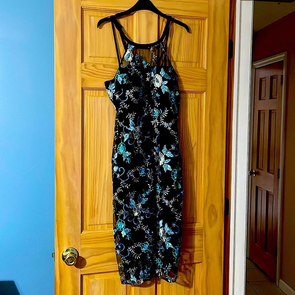 Cocktail dress . Guess size 10